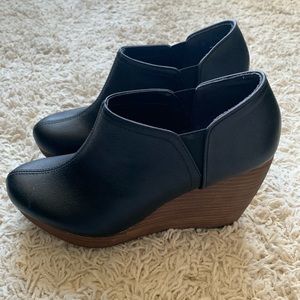 Dr. Scholl’s Wedge Bootie